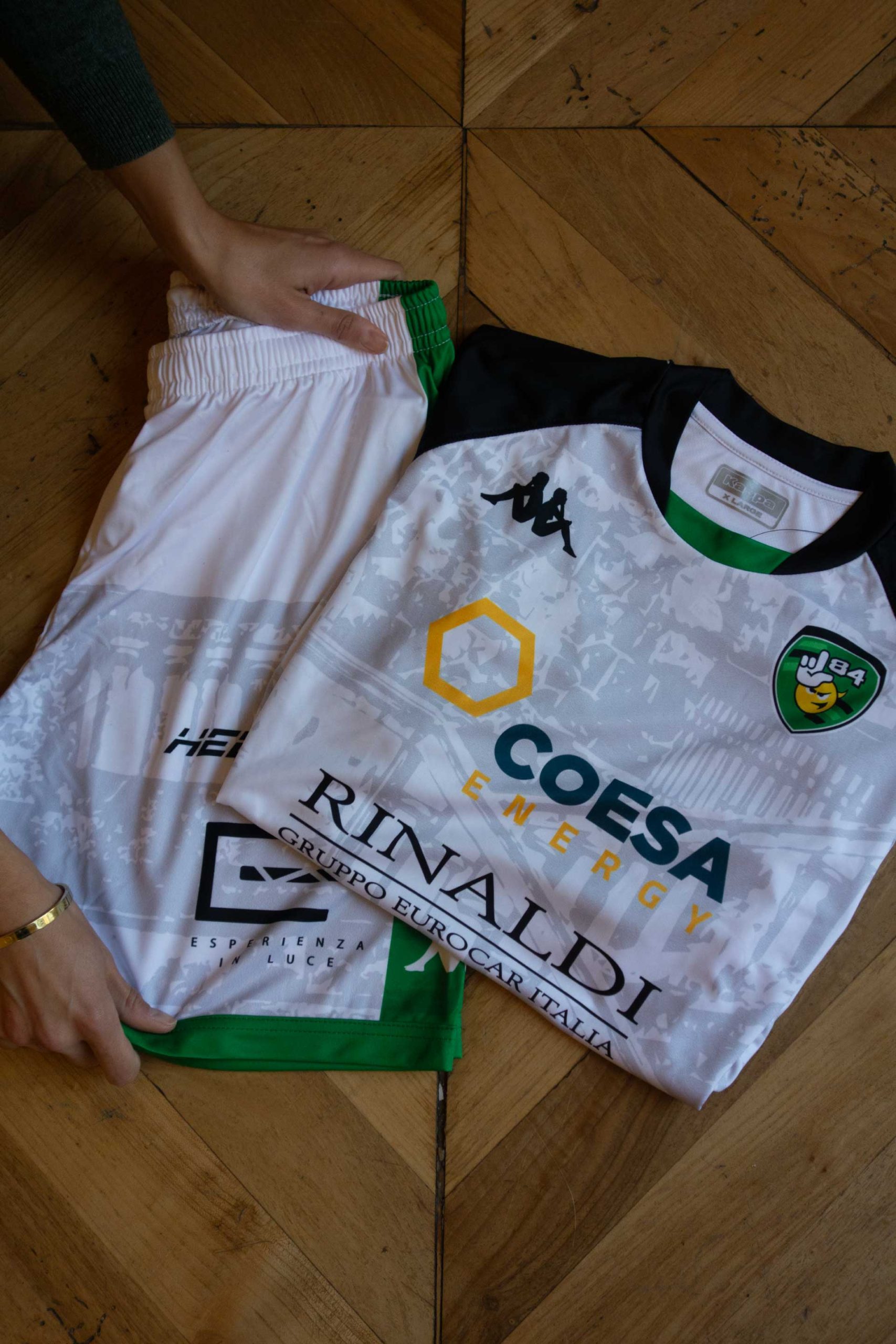 Kit Home/Away/Third - Cuzzolino 2024/25 - immagine 3